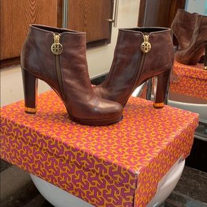 Tory Burch Beautiful boots